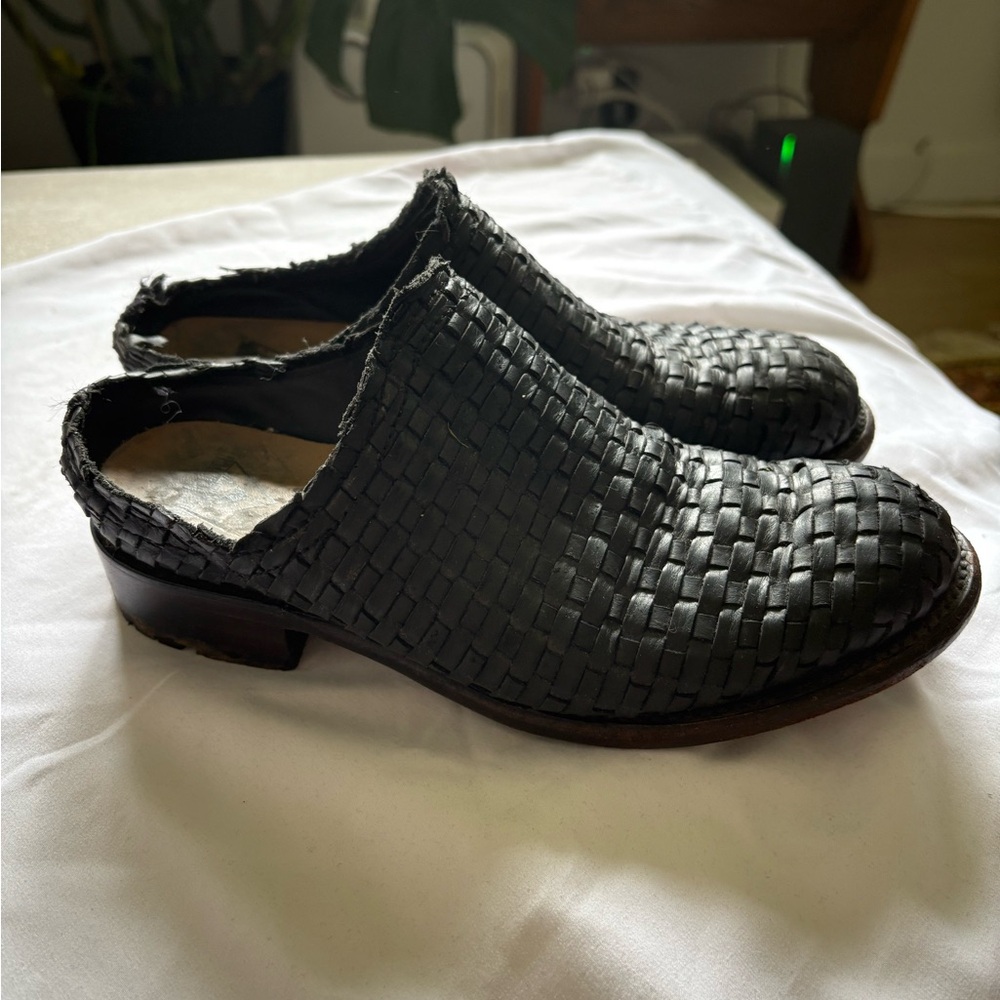 John Fluevog Black Talia Mules